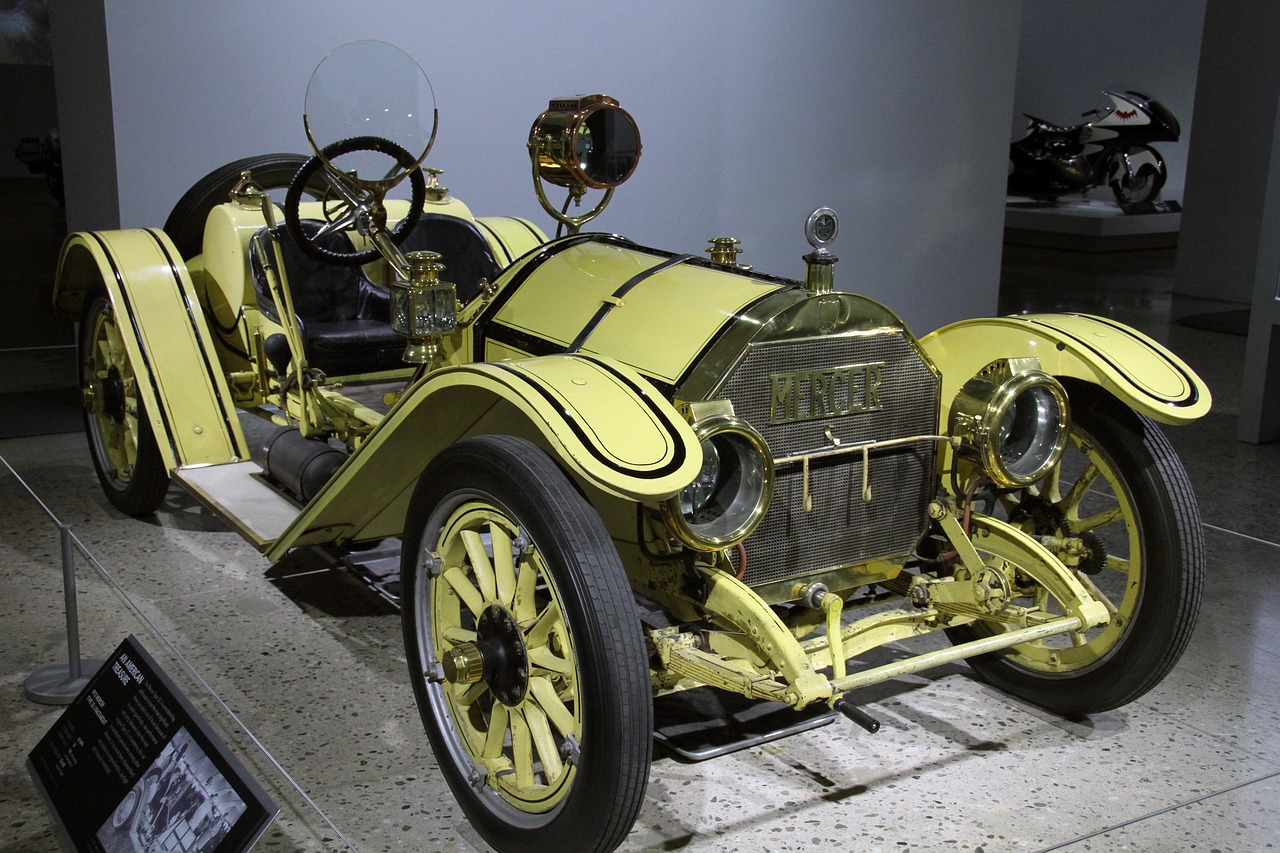 Automobile Museum LA Pixabay Public Domain 